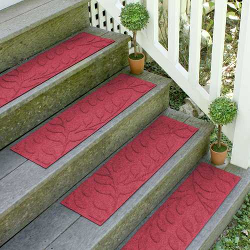 Bungalow Flooring Aqua Shield Red Brittany Leaf Stair Tread (Set of 4)