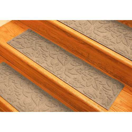 Bungalow Flooring Aqua Shield Medium Brown Fall Day Stair Tread (Set of 4)